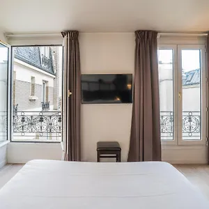 3* Hotel De Flore