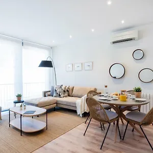 Petit Luxe Tobella Esquerra Apartamento Terrassa
