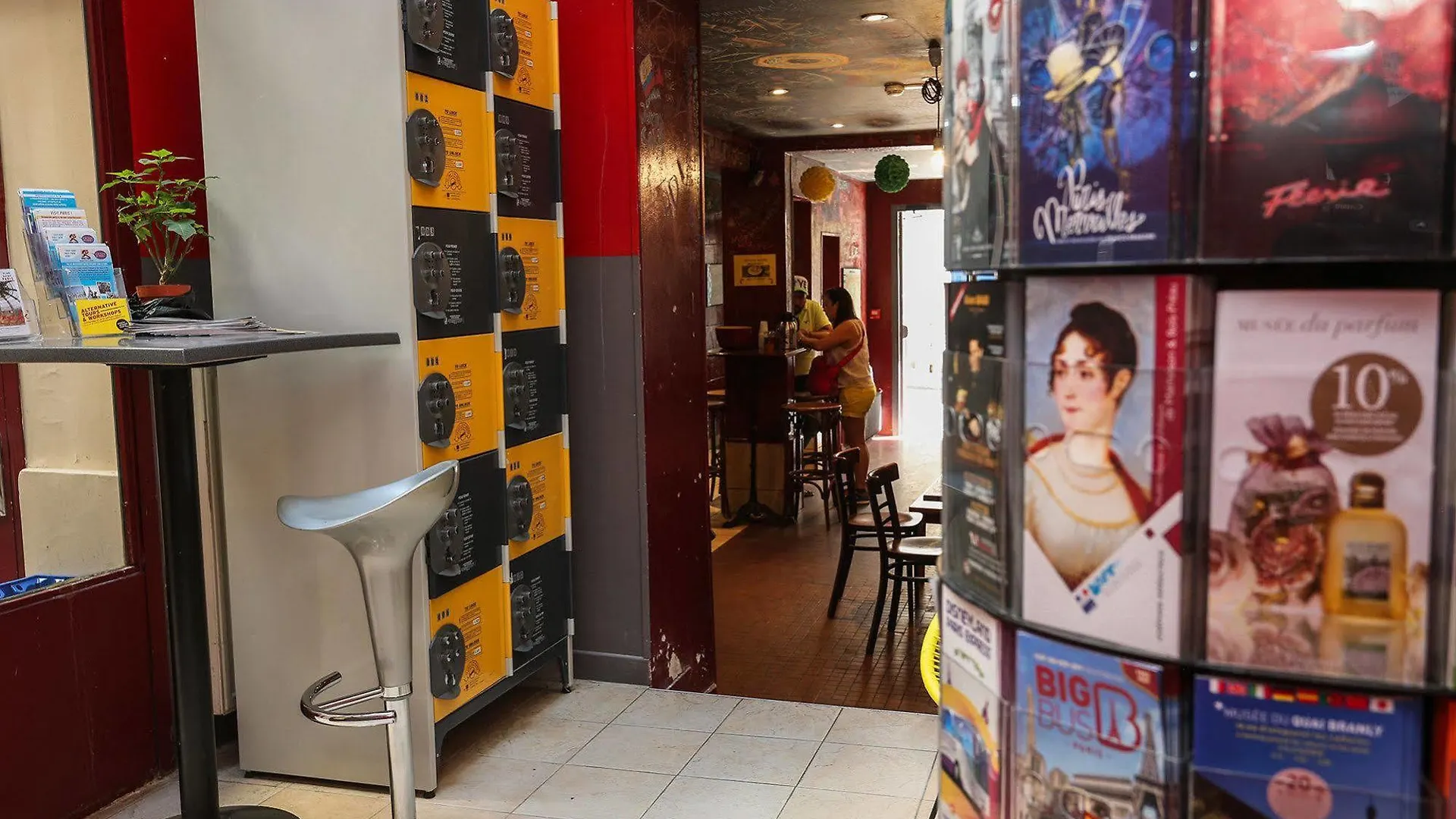 Young And Happy Latin Quarter By Hiphophostels París Hostal