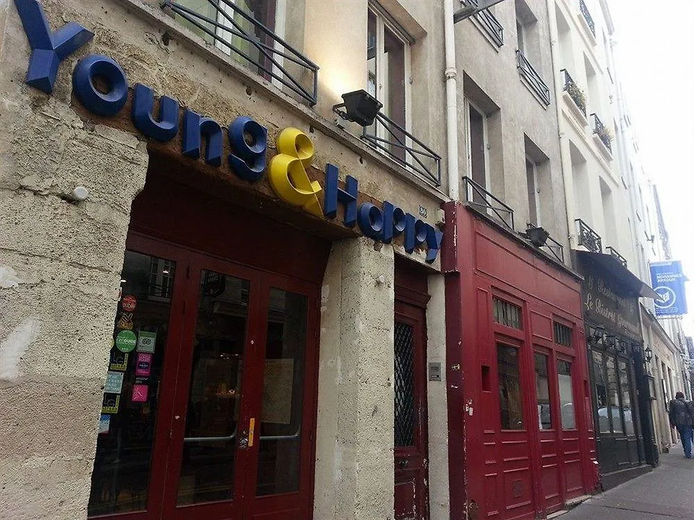Hostel Young And Happy Latin Quarter By Hiphophostels Paris