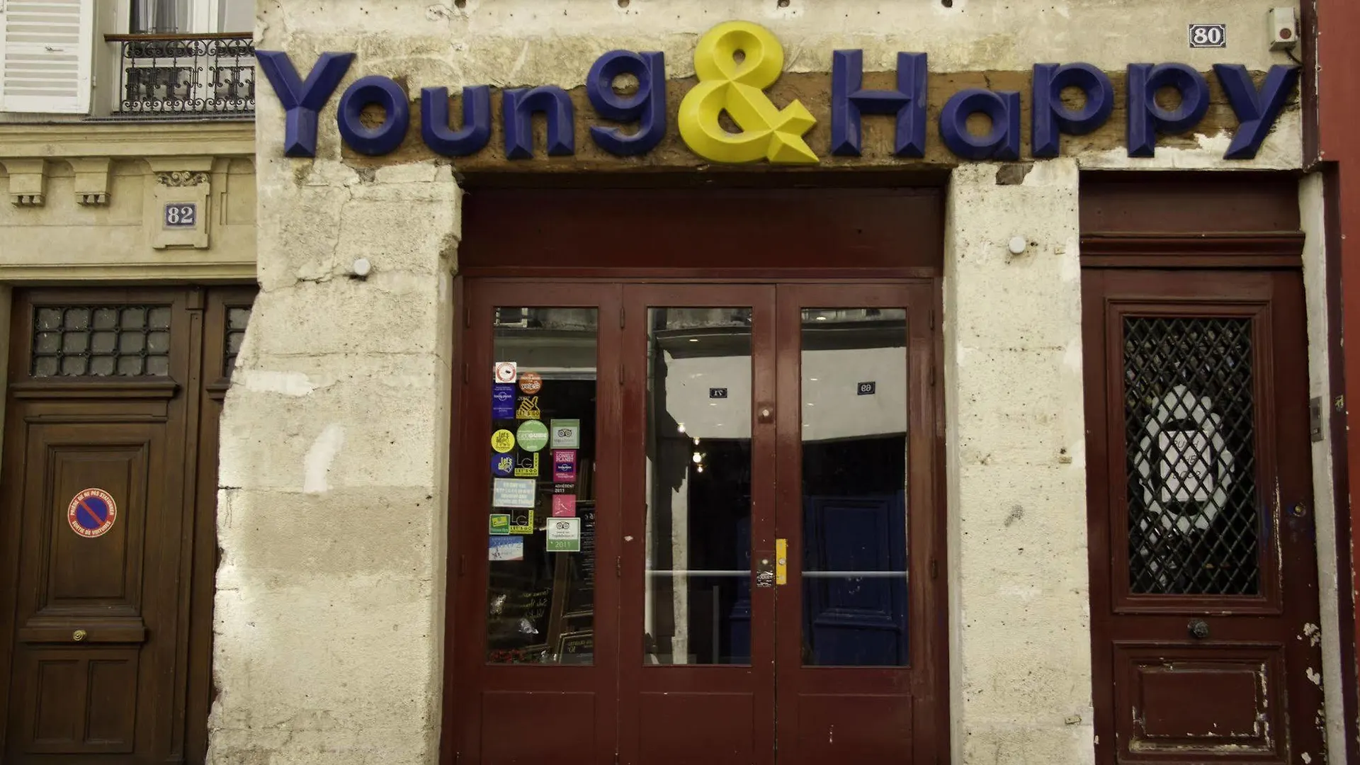 Hostel Young And Happy Latin Quarter By Hiphophostels Paris